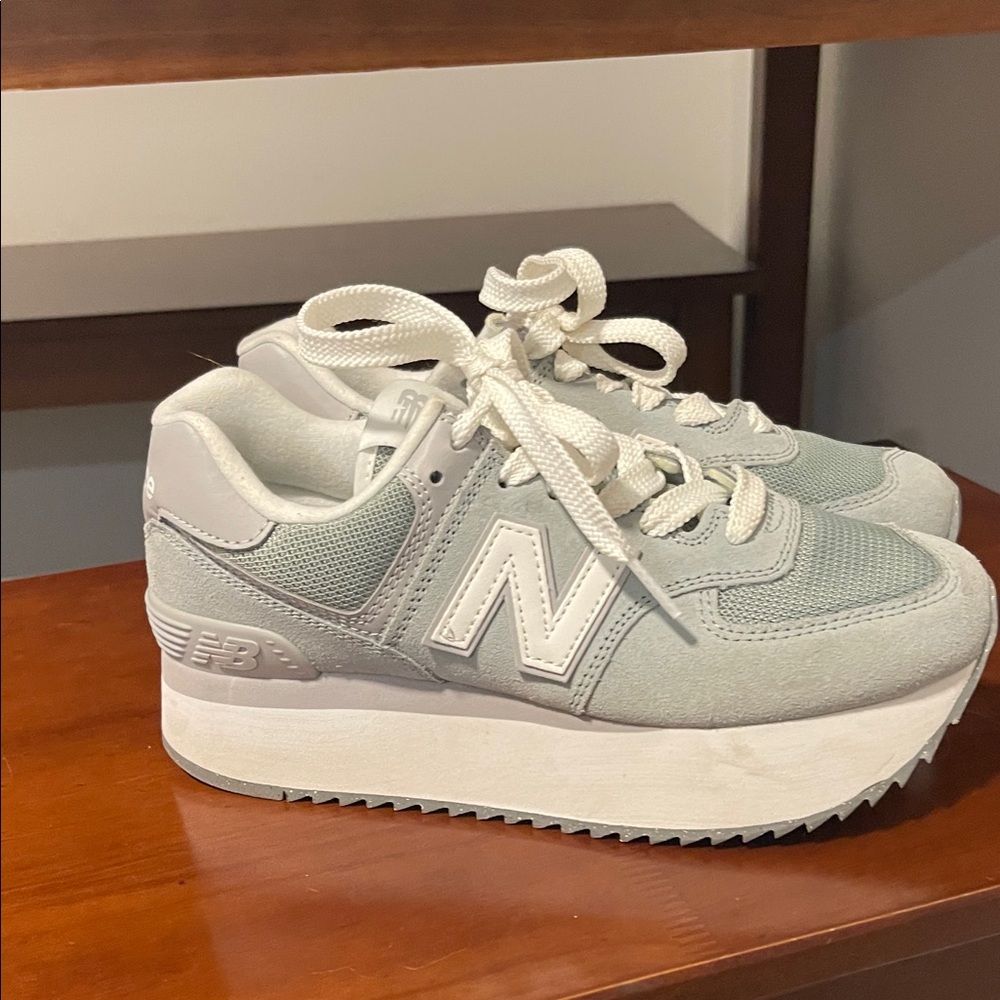 New Balance Women's Gray and White Platform Sneakers